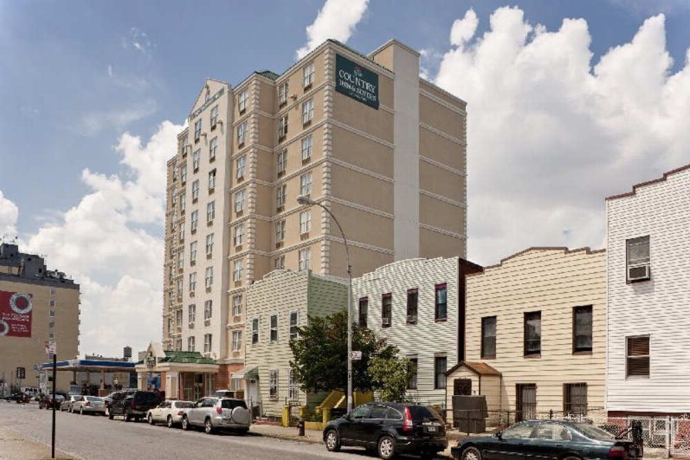 Queens County Inn and Suites Long Island City Image 13