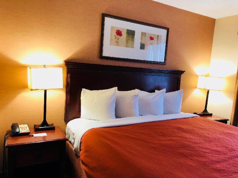 Queens County Inn and Suites Long Island City Image 15